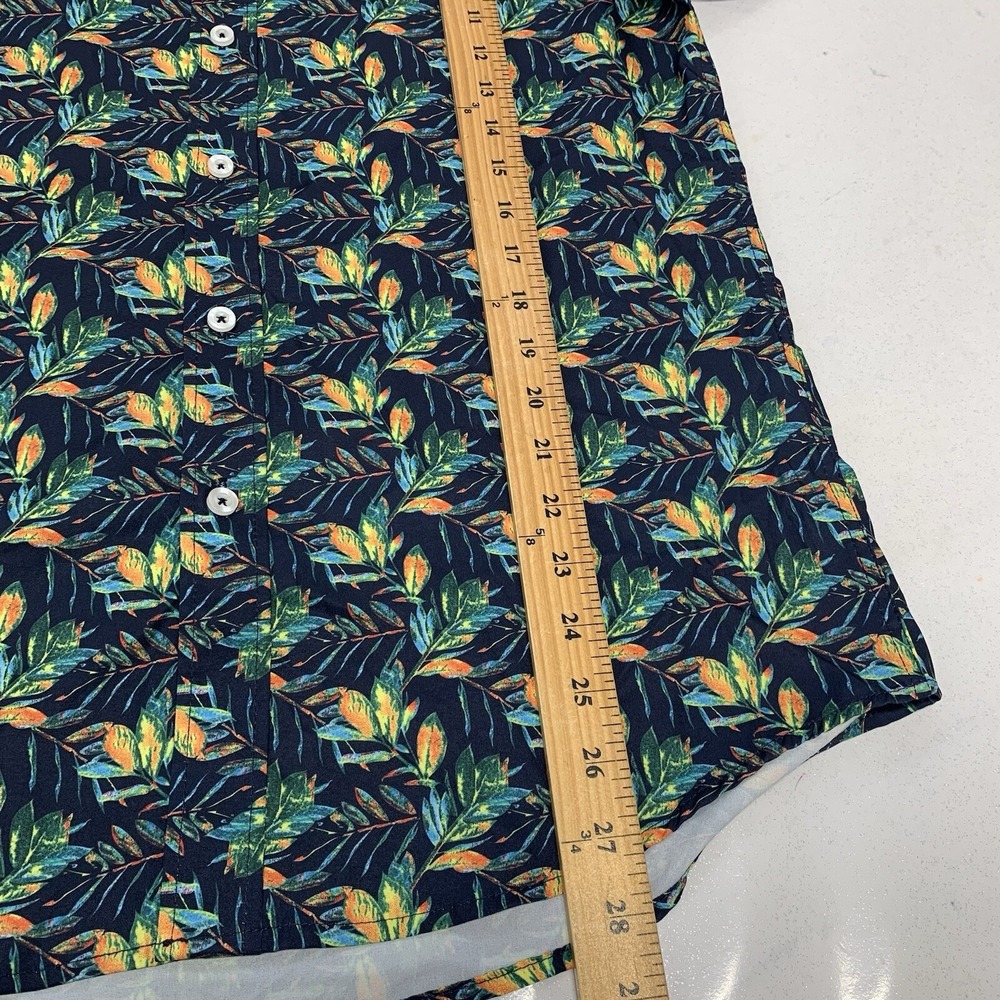 Heritage Resort Tropical Short Sleeve Camp Shirt Medium Button‎ Up Travel Beach - Picture 10 of 10